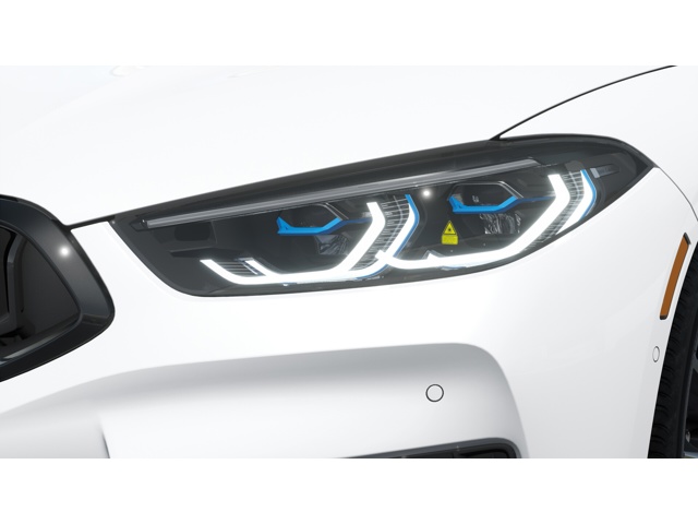2026 BMW 8 Series M850i - Photo 6