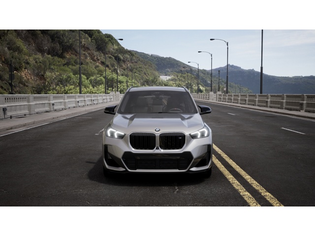 2026 Bmw X1 M35i photo 3