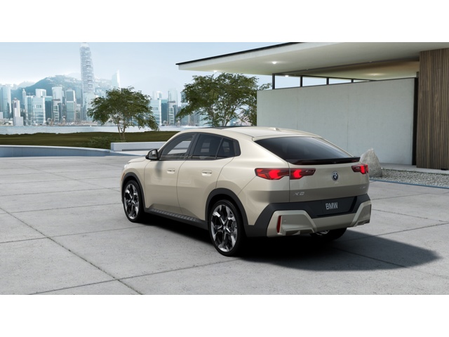 New 2027 Dune Grey Metallic BMW xDrive28i image 2