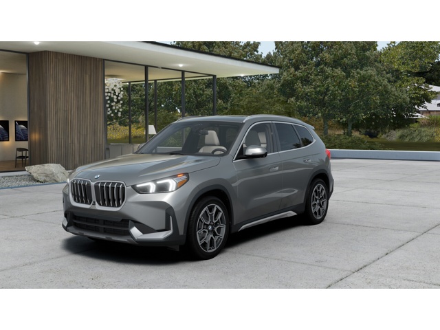 2026 BMW X1's photo
