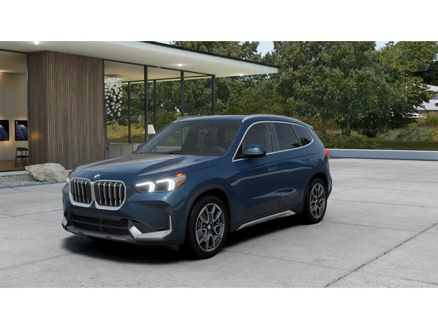 2026 BMW X1 28i's photo