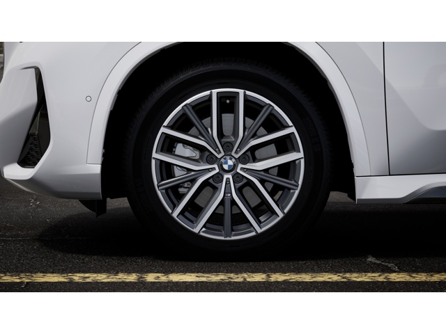 2027 BMW X1 28i - Photo 7