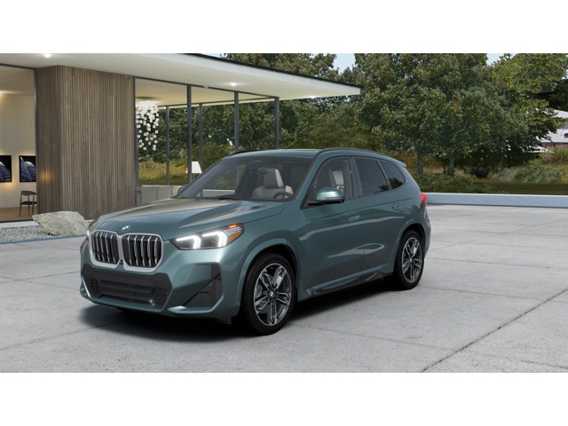 2026 BMW X1 28i's photo