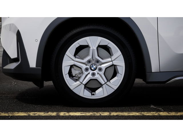 2027 BMW X1 28i - Photo 7