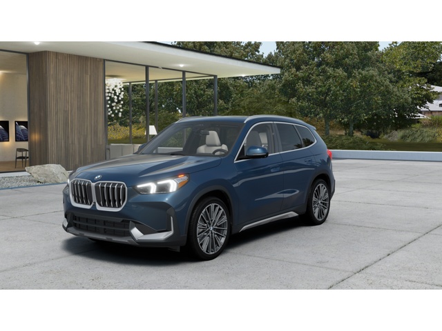 2026 BMW X1 28i's photo