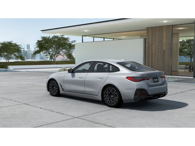 New 2025 BMW i4 eDrive40