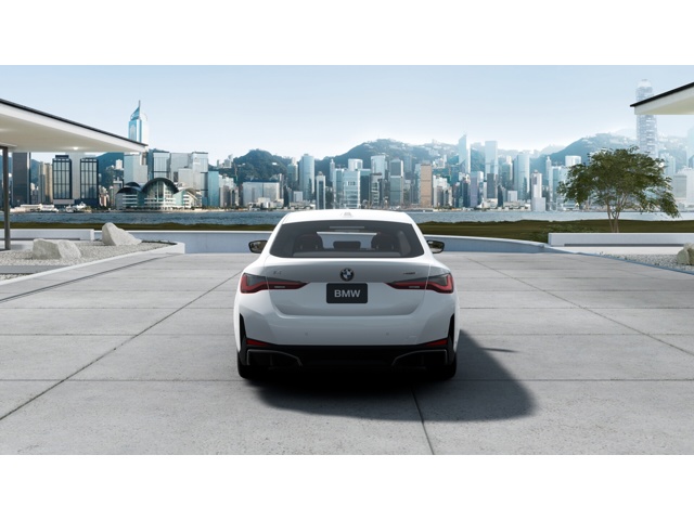 New 2026 Alpine White BMW  image 5
