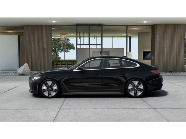 New 2026 Black Sapphire Metallic BMW eDrive40 image 4