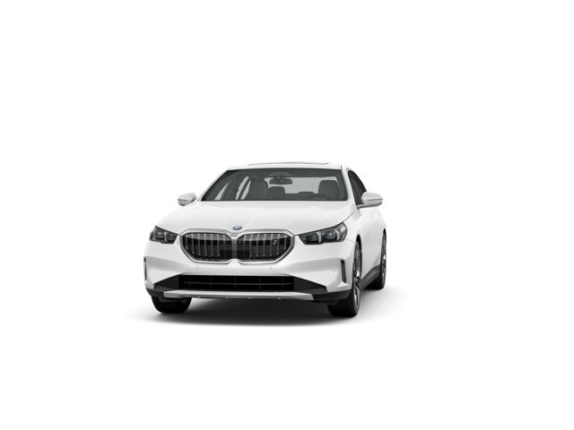 New 2027 Mineral White Metallic BMW eDrive40 image 3
