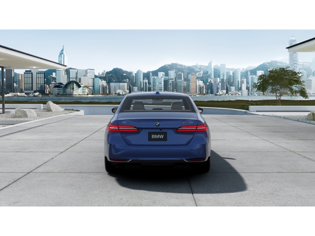 New 2026 BMW i5 Base