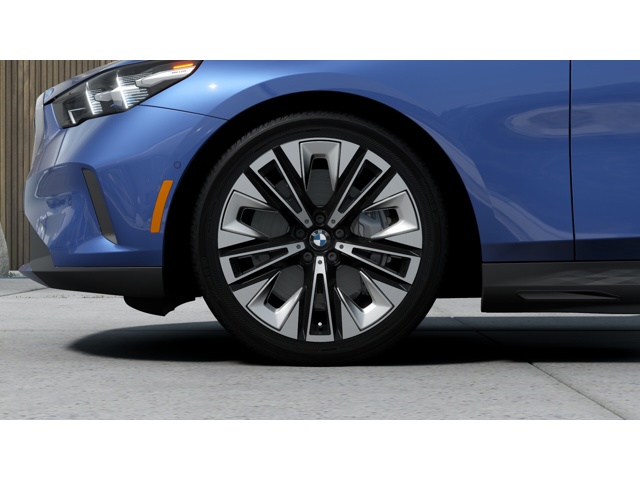 New 2026 BMW i5 Base
