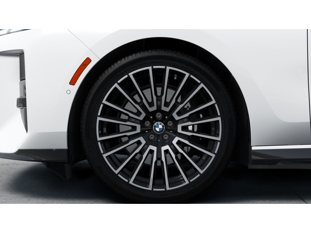 New 2027 Mineral White Metallic BMW  image 7