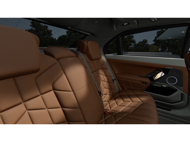 New 2027 Frozen Space Silver Metallic BMW 60 xDrive image 12