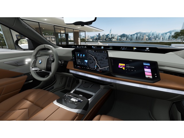 New 2027 Frozen Space Silver Metallic BMW 60 xDrive image 14